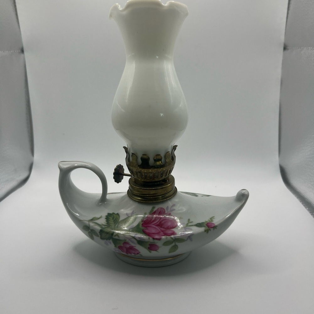 Vintage 7” Mini Magic Aladdin Genie Finger Oil Lamp Rose Design White Glass